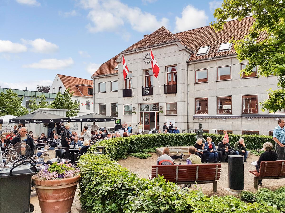Det Gamle Radhus Hotel Gråsten Exterior foto